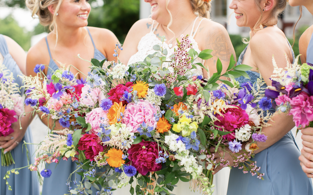A Bright Wildflower Wedding: Anna + Logan