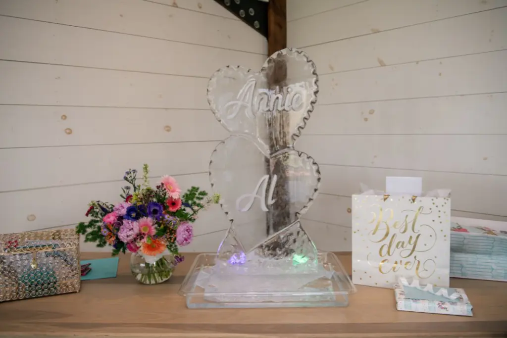 Unique wedding ice sculpture with bride and groom's names: "Annie and Al"